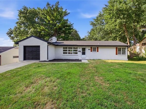 1203 NE 64th Terrace, Gladstone, MO 64118