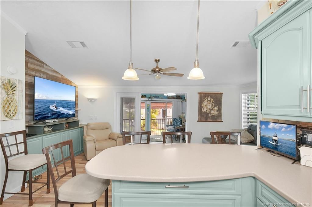 867 Nettles Boulevard , Jensen Beach, FL 34957 Photo