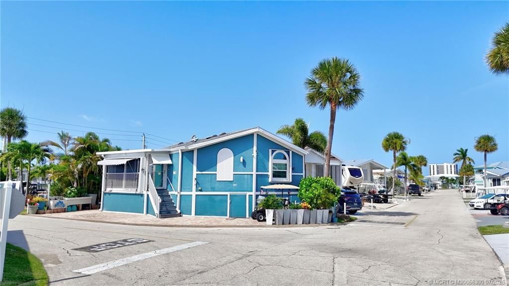 867 Nettles Boulevard , Jensen Beach, FL 34957 Photo