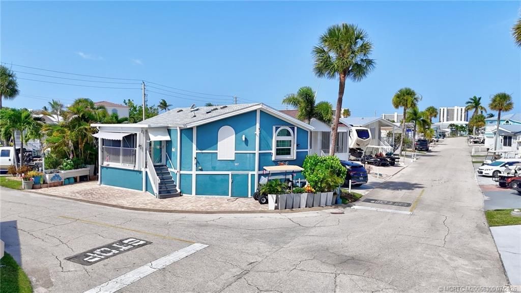 867 Nettles Boulevard , Jensen Beach, FL 34957 Photo