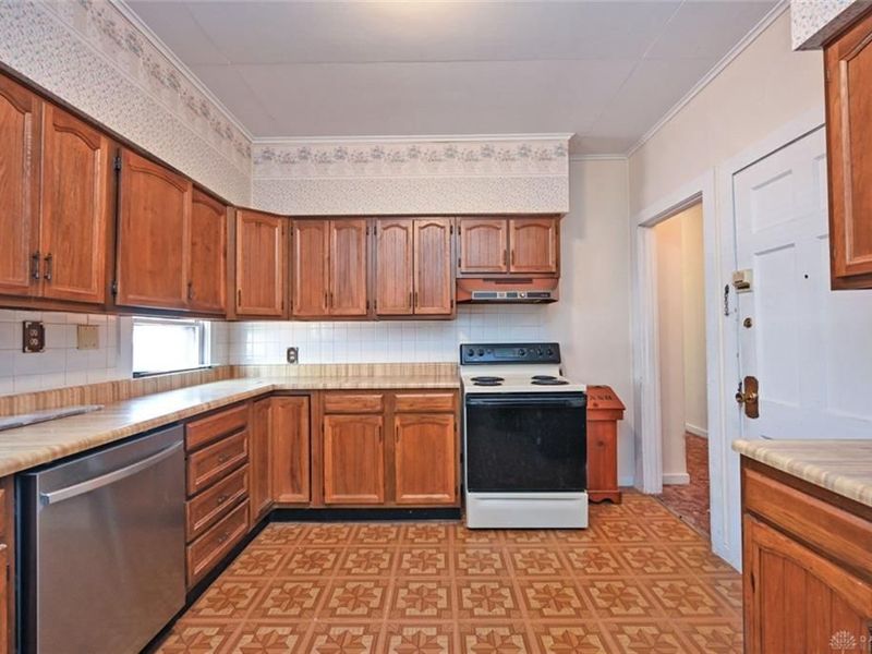1425 Huffman Avenue, Dayton, OH 45403 Photo 12