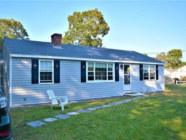 167 Breezy Point Rd, Yarmouth, MA 02664