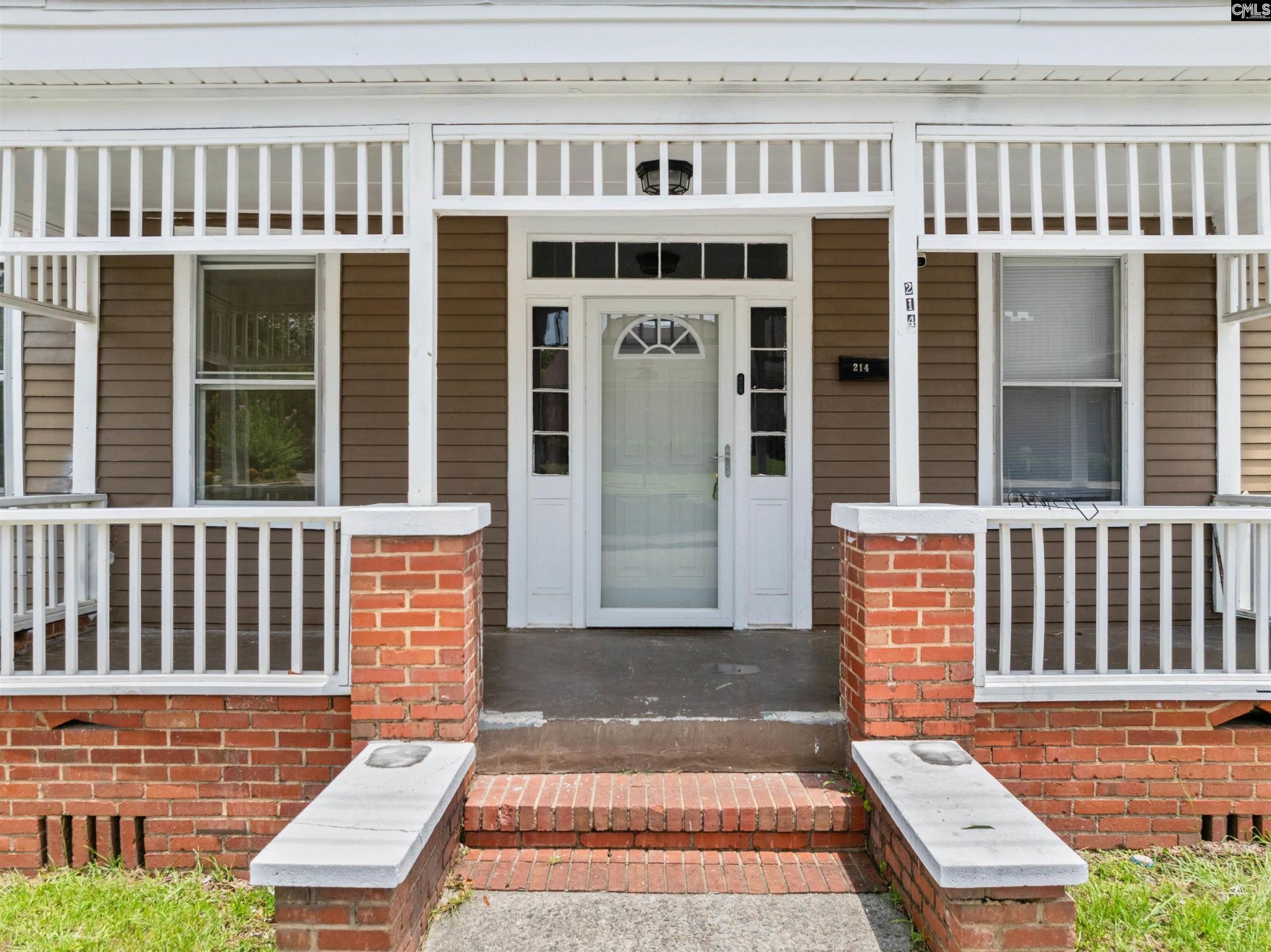 214 Dutton Street  Photo 23