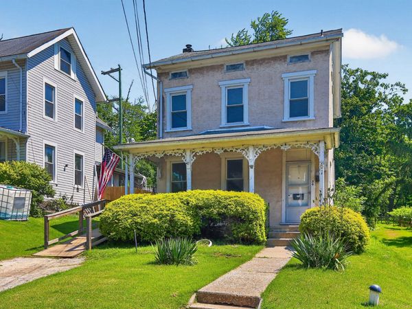 54 RAILROAD STREET, ROYERSFORD, PA 19468