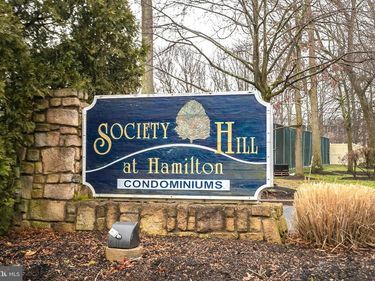 55 MULBERRY COURT , HAMILTON, NJ 08619