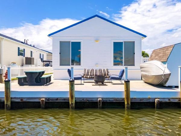 36964 LAWS POINT ROAD, SELBYVILLE, DE 19975