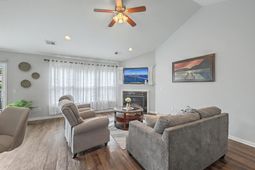 410 Gianna Lane photo 4