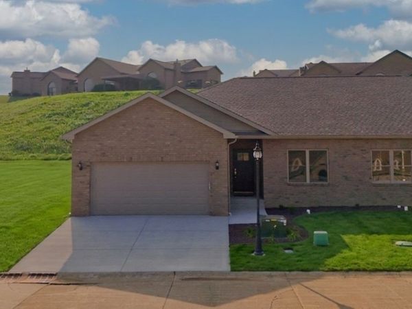 49099 fairway dr, East Liverpool, OH 43920