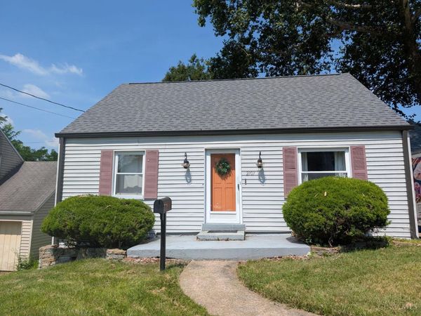 2707 Redfield Place, Cincinnati, OH 45230