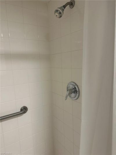 4621 Bayshore Dr , Unit Q6, Naples, FL 34112 Photo