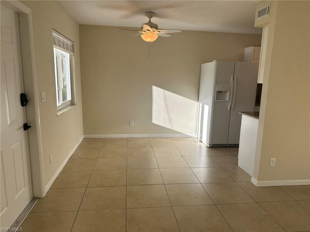 4621 Bayshore Dr , Unit Q6, Naples, FL 34112 Photo