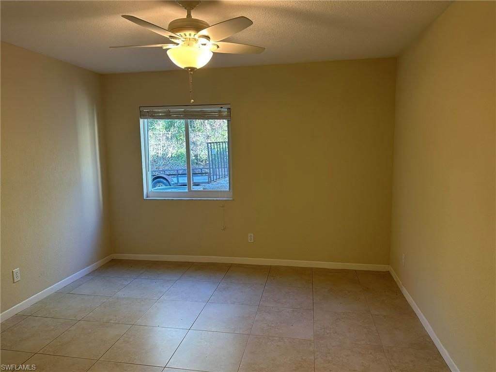 4621 Bayshore Dr , Unit Q6, Naples, FL 34112 Photo