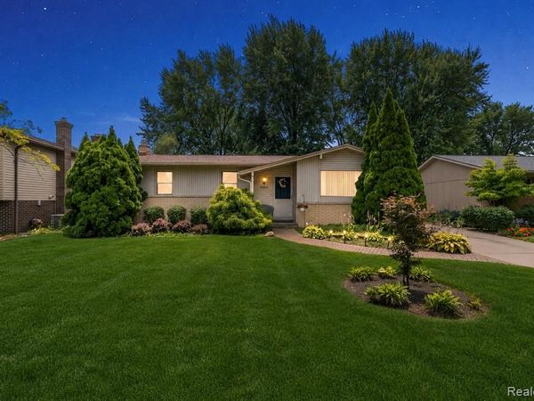 5242 Mansfield Avenue, Sterling Heights, MI 48310