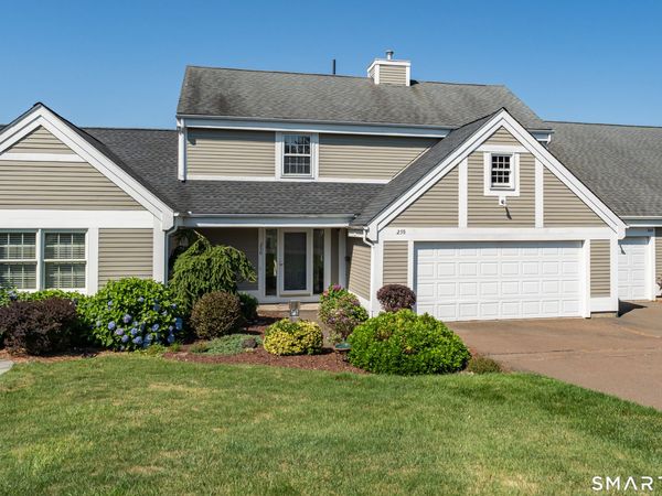 250 Legend Hill, Unit 250, Madison, CT 06443