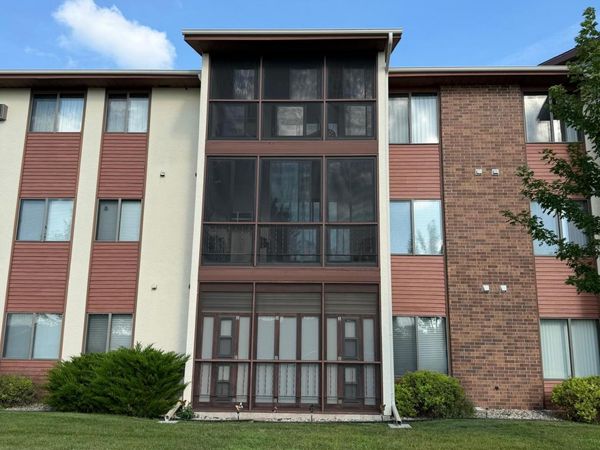 2679 Albion Avenue, Unit 108, Fairmont, MN 56031
