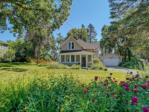 711 Anderson Street W, Stillwater, MN 55082