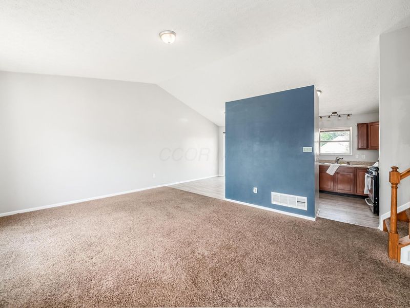 926 Robmeyer Drive , Columbus, OH 43207 Photo 14