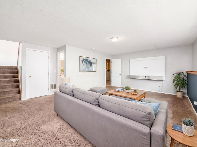 926 Robmeyer Drive , Columbus, OH 43207 Photo 38
