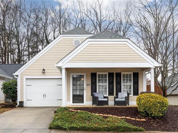 5011 Kathryn Glen Drive , Acworth, GA 30101