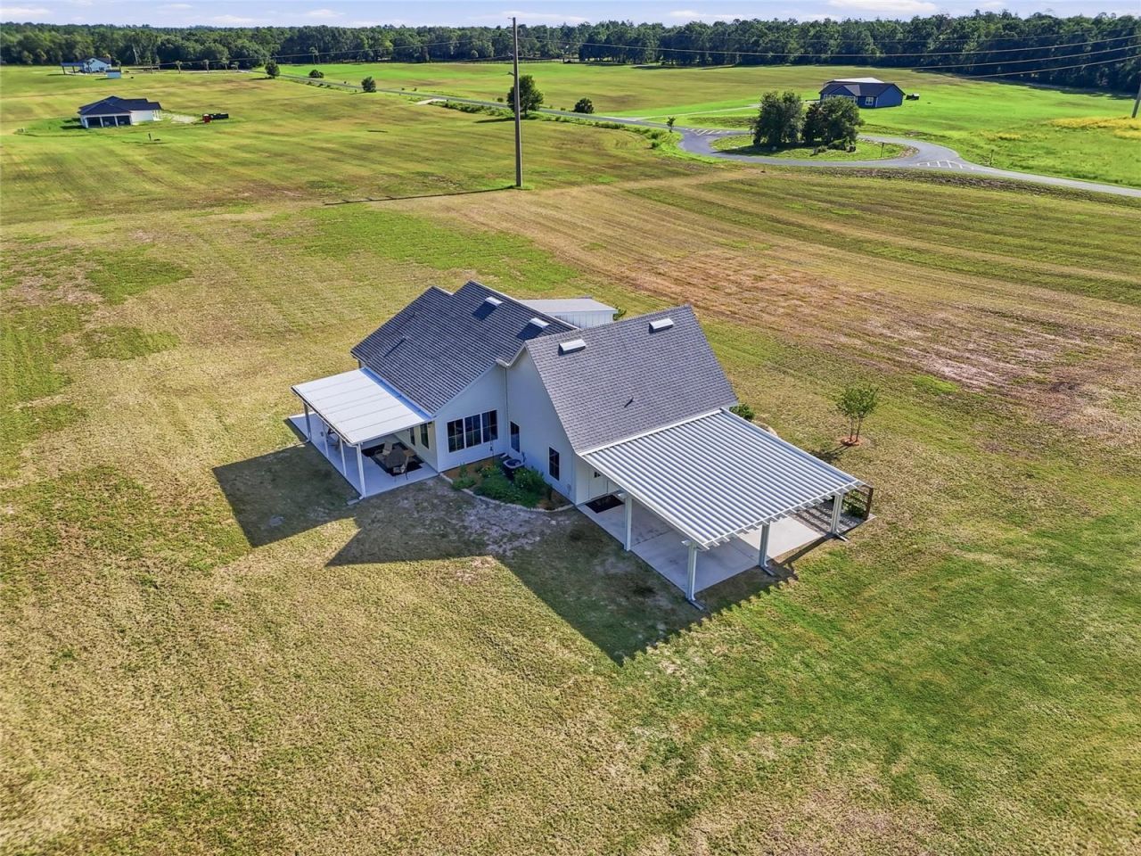 3705 NW 31st Avenue , Bell, FL 32619 Photo