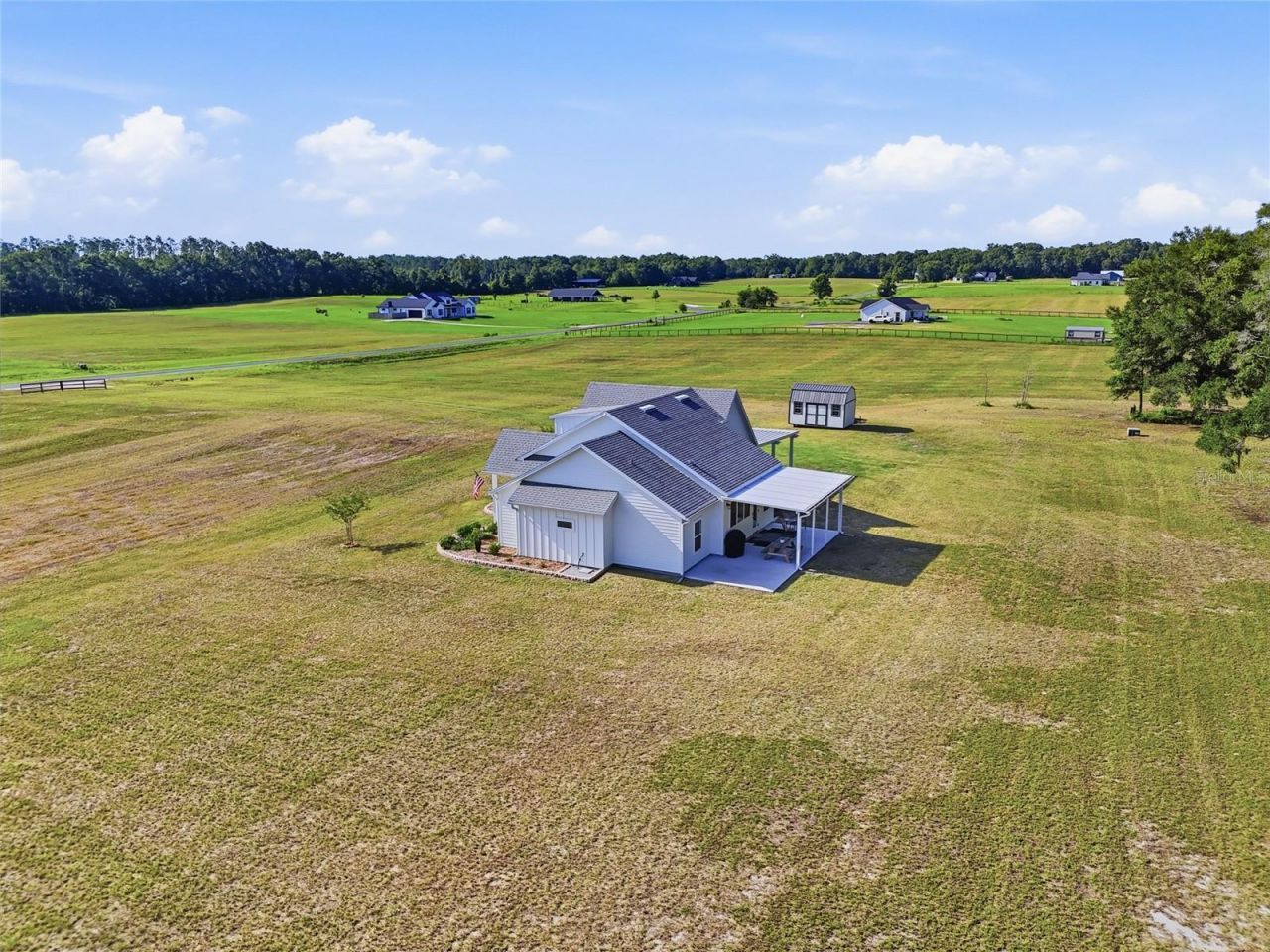 3705 NW 31st Avenue , Bell, FL 32619 Photo
