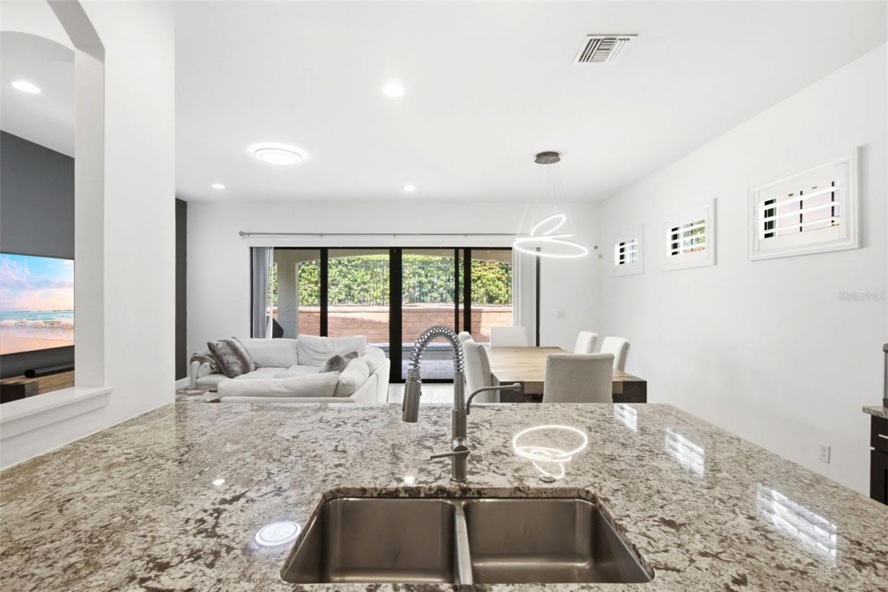 7689 Toscana Boulevard , Orlando, FL 32819 Photo