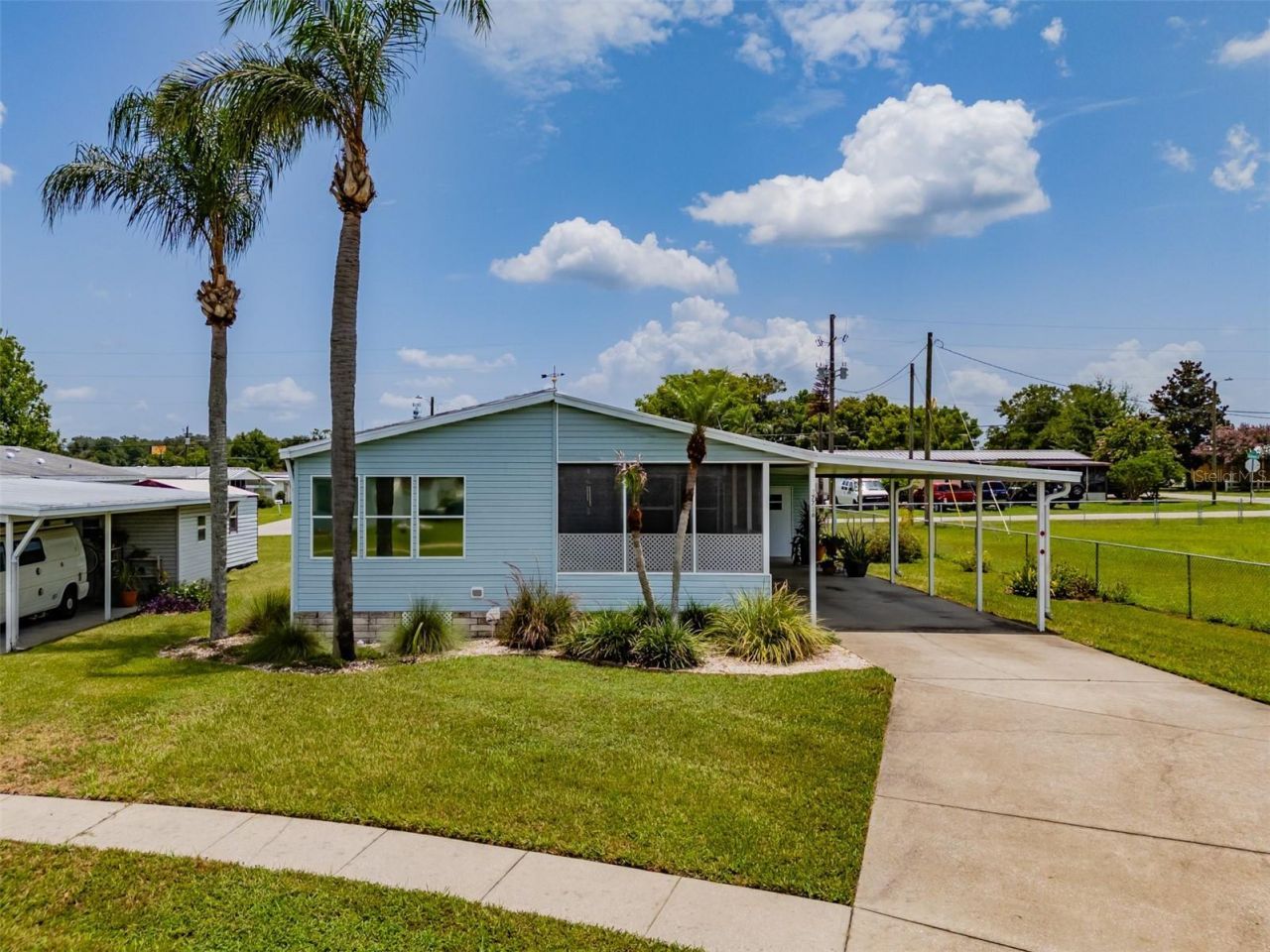 37716 Newport Drive , Zephyrhills, FL 33542 Photo