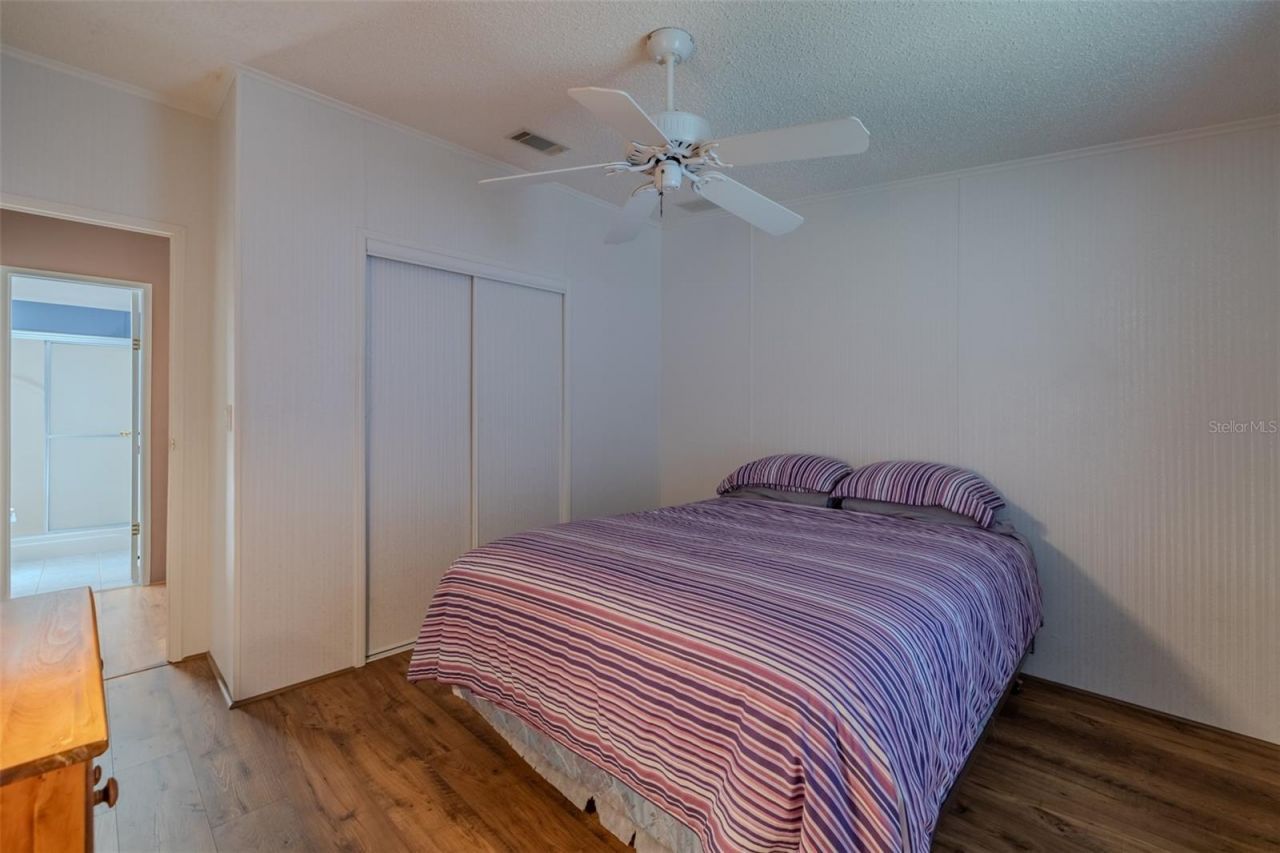 37716 Newport Drive , Zephyrhills, FL 33542 Photo