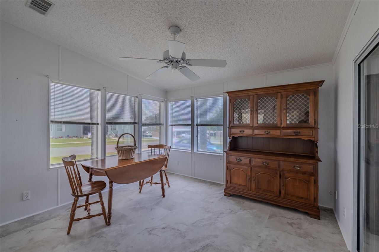 37716 Newport Drive , Zephyrhills, FL 33542 Photo