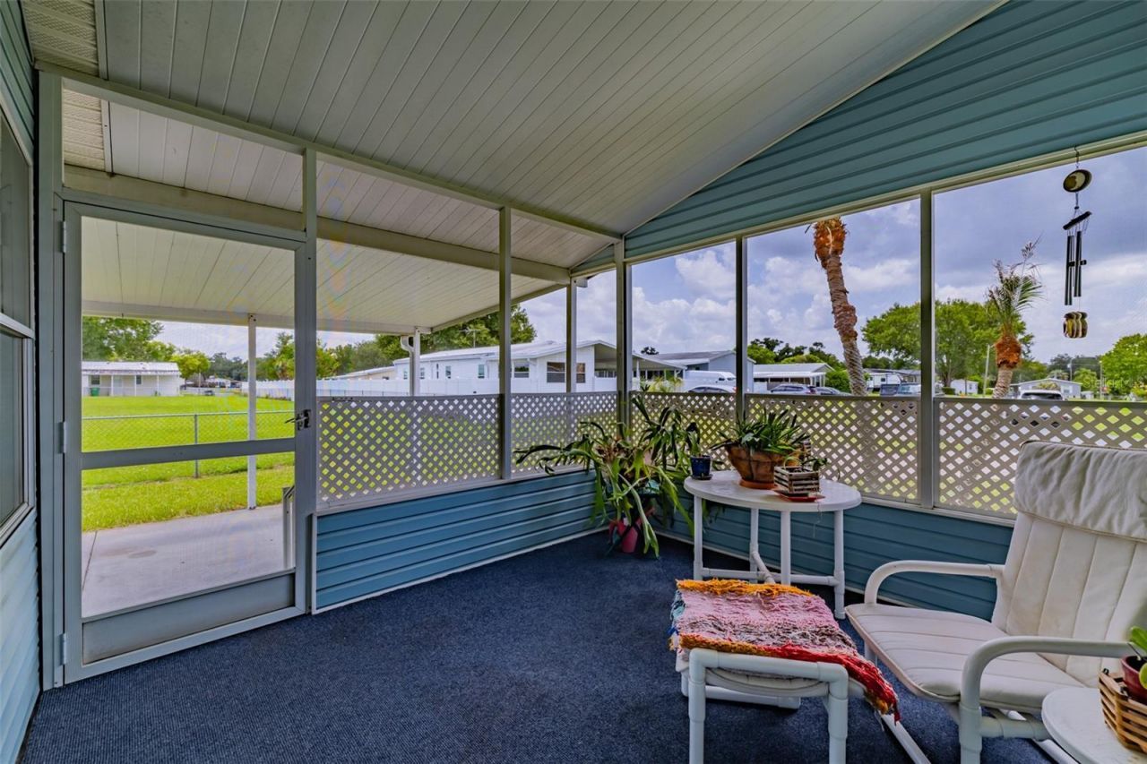 37716 Newport Drive , Zephyrhills, FL 33542 Photo