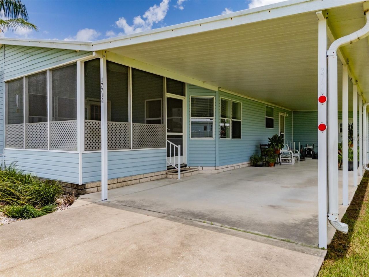 37716 Newport Drive , Zephyrhills, FL 33542 Photo