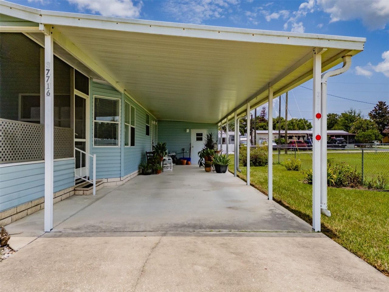 37716 Newport Drive , Zephyrhills, FL 33542 Photo