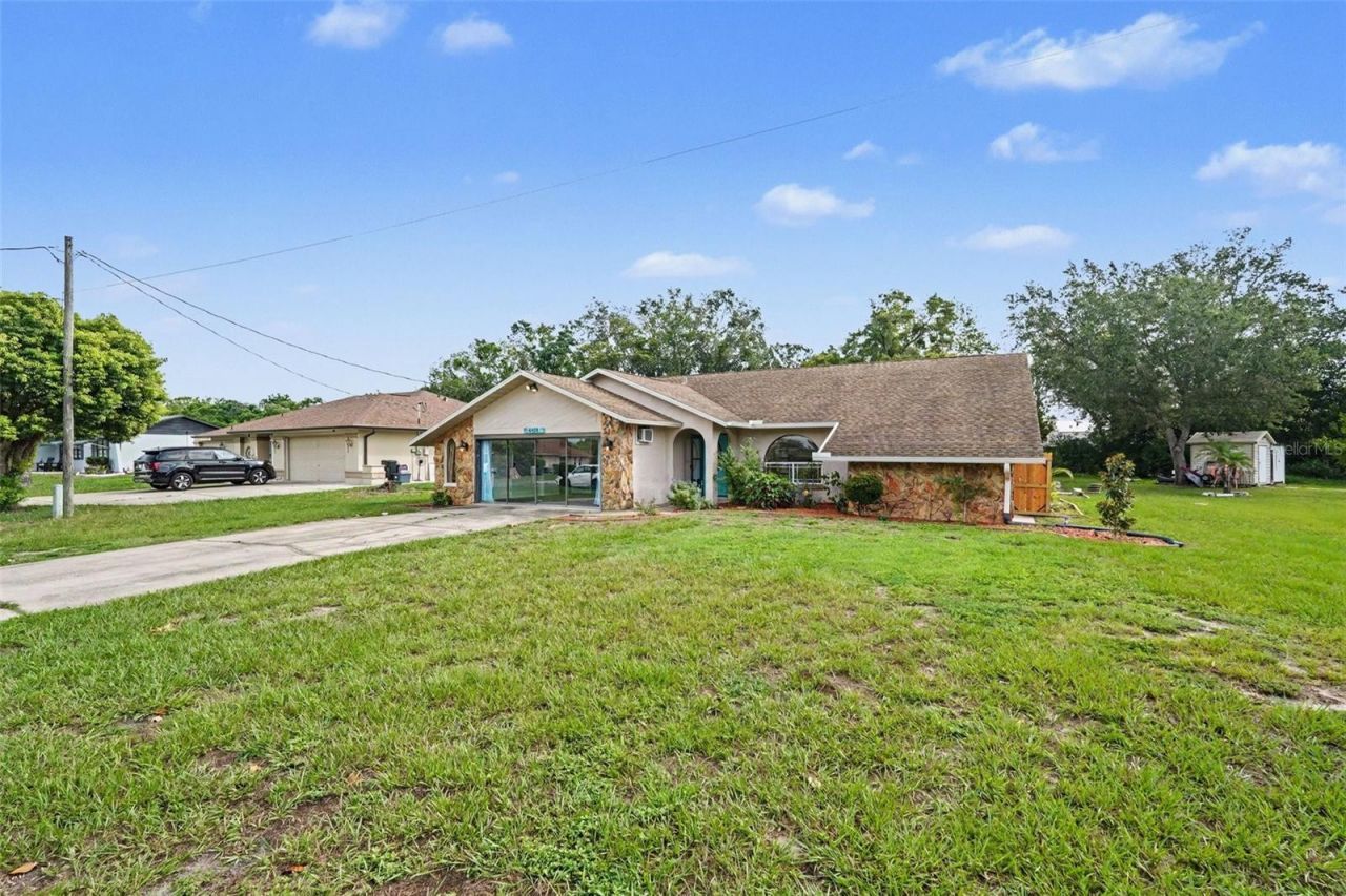 4498 Gondolier Rd , Spring Hill, FL 34609 Photo