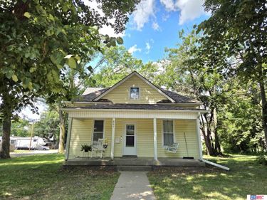 801 N 12th Street, Beatrice, NE 68310