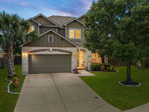129 Benton Dr, Boerne, TX 78006