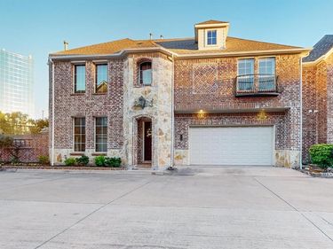 18156 Frankford Lakes Circle , Dallas, TX 75252