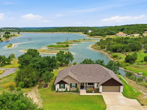 640 Sunfish Point, Bluff Dale, TX 76433
