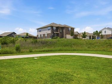 10905 Golden Barrel Court, Fort Worth, TX 76108