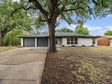 2805 Sarah Jane Lane , Fort Worth, TX 76119