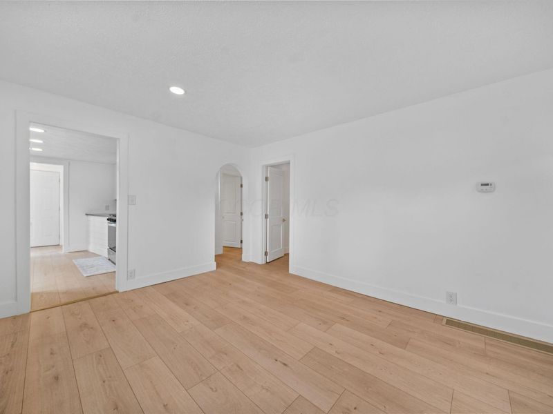 706 E Burgess Street , Mount Vernon, OH 43050 Photo 20