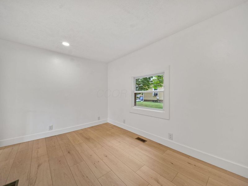 706 E Burgess Street , Mount Vernon, OH 43050 Photo 24