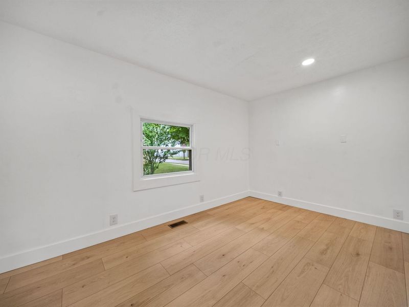 706 E Burgess Street , Mount Vernon, OH 43050 Photo 25