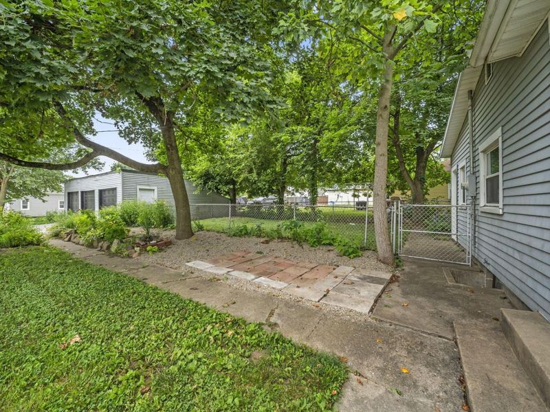 706 E Burgess Street , Mount Vernon, OH 43050 Photo 40