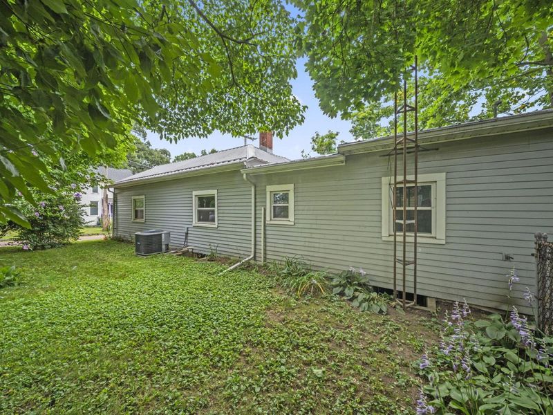 706 E Burgess Street , Mount Vernon, OH 43050 Photo 43