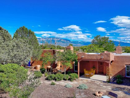 123 Ashley Lane NW Corrales, NM 87048