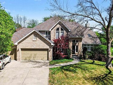 2600 S 77th Place, Lincoln, NE 68506