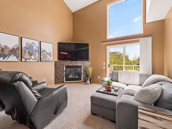 3867 Abercrombie Lane, Stillwater, MN 55082