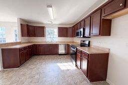 324 Keystone Drive  photo 4