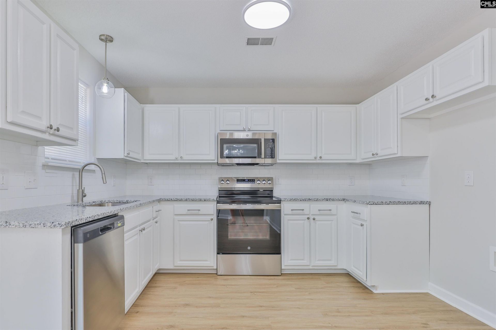 408 Waterville Drive  Photo 16