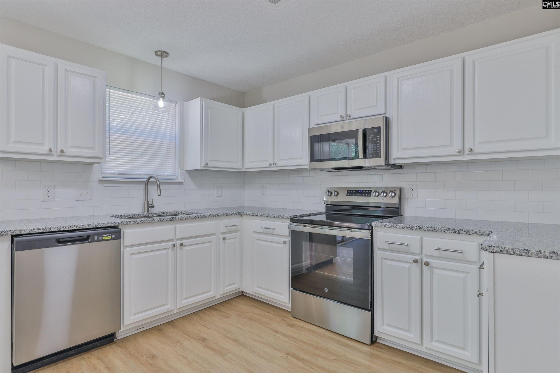 408 Waterville Drive  Photo 17